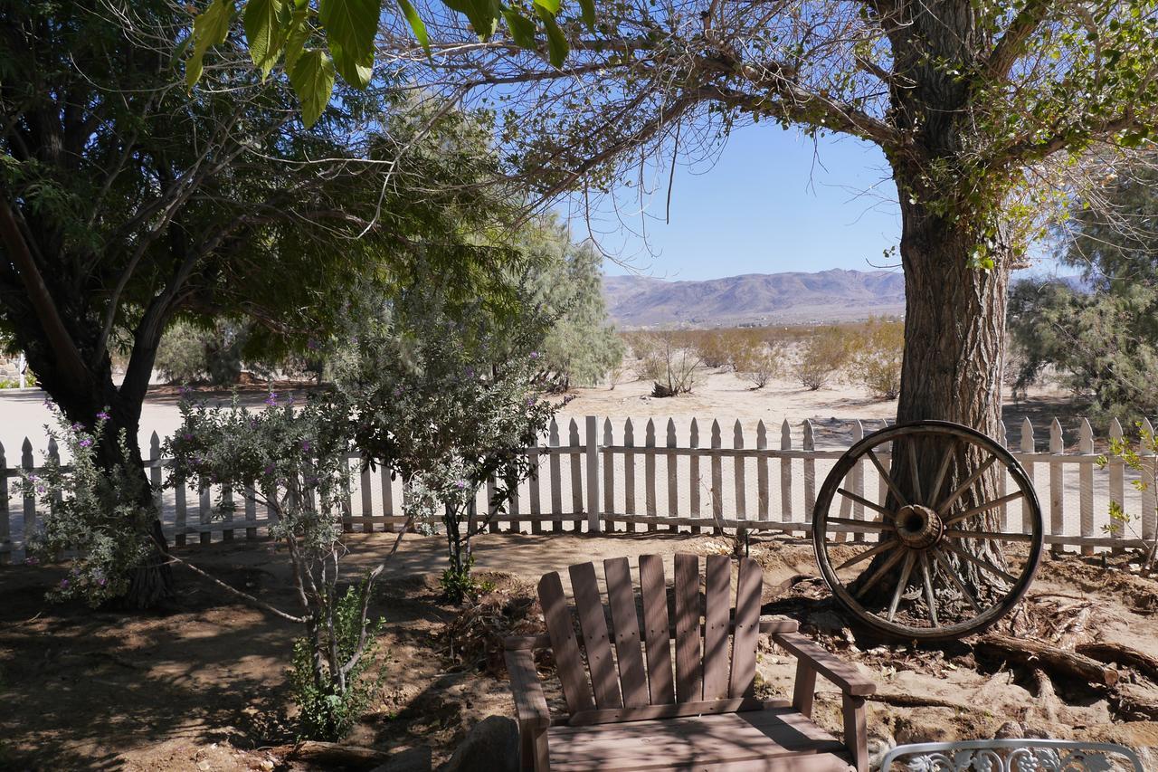 Campbell House Hotel Twentynine Palms Exterior photo