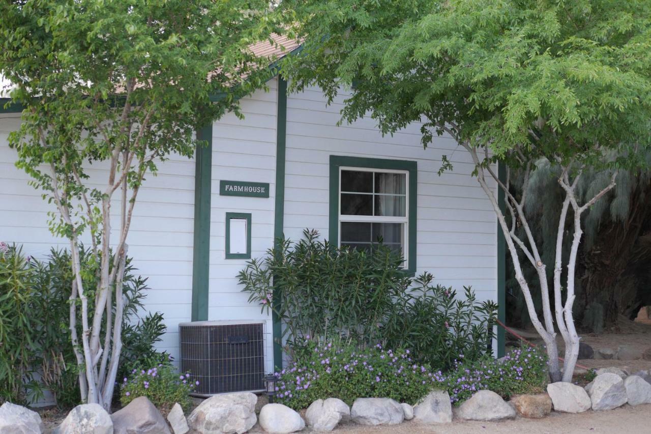 Campbell House Hotel Twentynine Palms Exterior photo